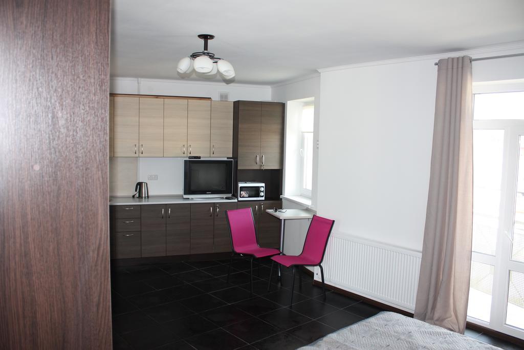 Suite On Railway Station Ivano-Frankivsk Rom bilde