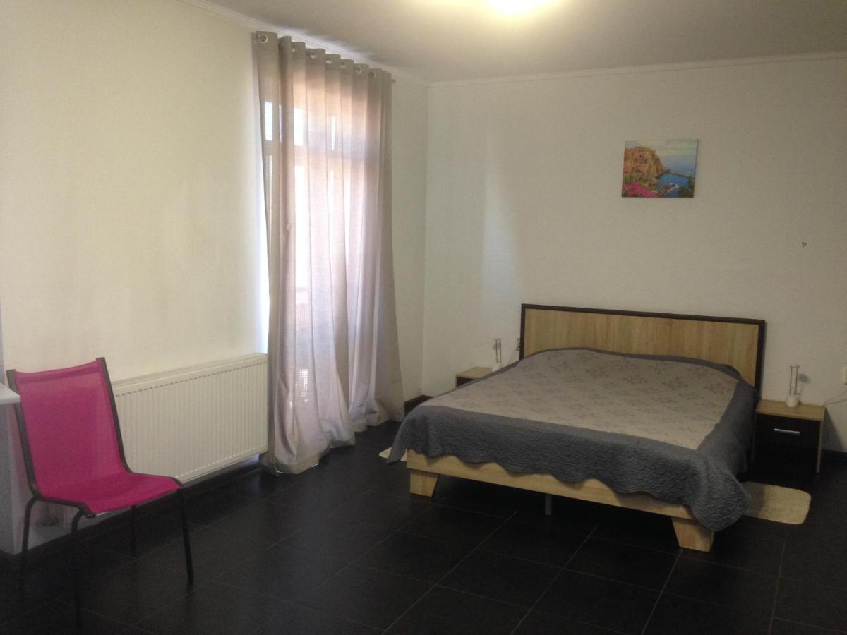 Suite On Railway Station Ivano-Frankivsk Eksteriør bilde